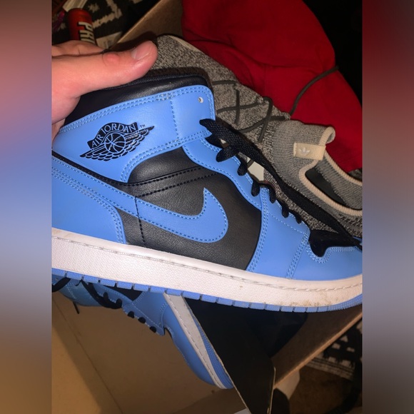 Like new - Picture 2 of 2